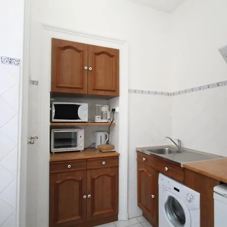 T1 Avec Ascenseur Au Centre De Mont-dore Pour 4 Personnes, Non Accessible Pmr - Fr-1-608-60 Apartment